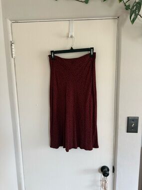 Rails Burgundy Midi Skirt with Subtle Dot Texture